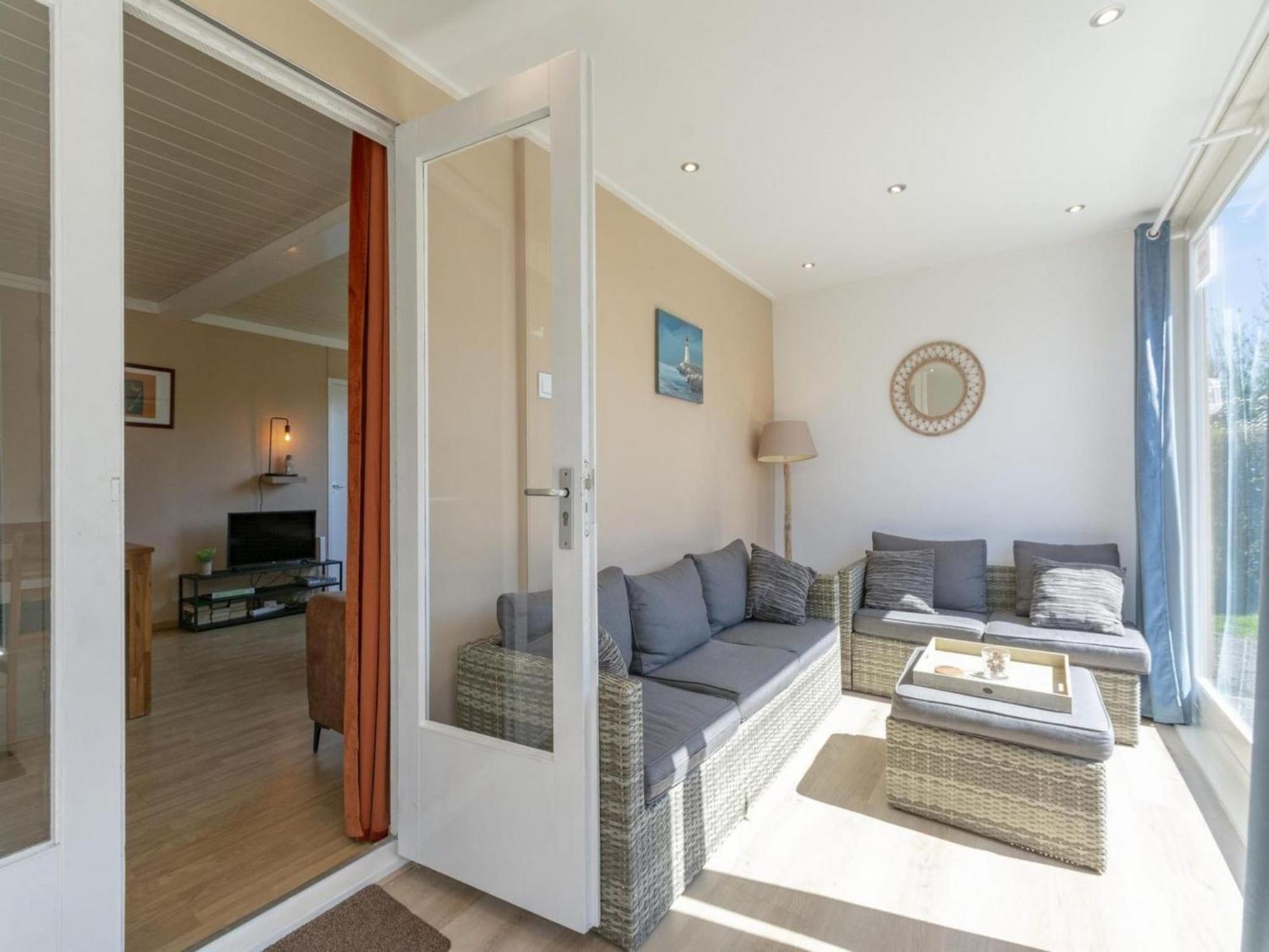 Marvelous Bungalow Near Sandy Beach Julianadorp Exterior foto